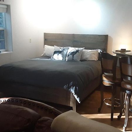 Winterfell Inn - No Xtra Fees, Dogs Ok, King & Queen Suites Arnold Bagian luar foto