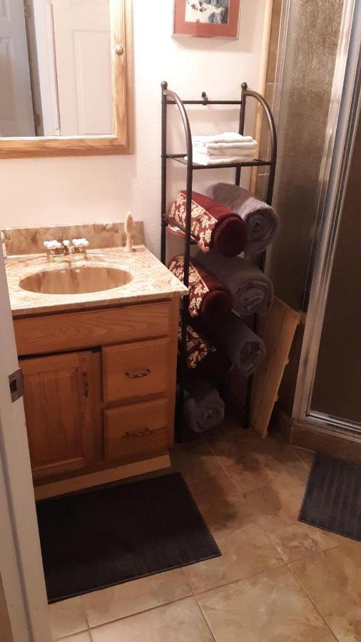 Winterfell Inn - No Xtra Fees, Dogs Ok, King & Queen Suites Arnold Bagian luar foto