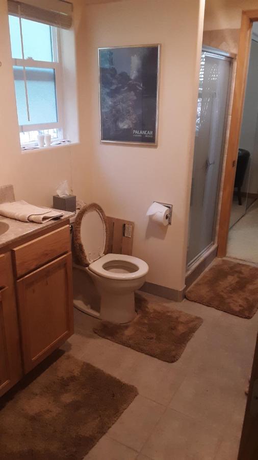 Winterfell Inn - No Xtra Fees, Dogs Ok, King & Queen Suites Arnold Bagian luar foto